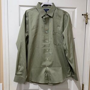 Croft&Barrow Men's Light Olive Green Dress Shirt